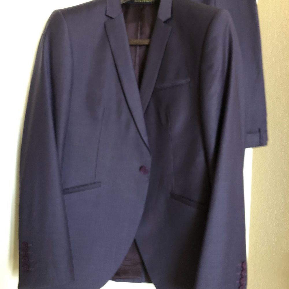 Men Suits, worn once, made in Turkey, excellent